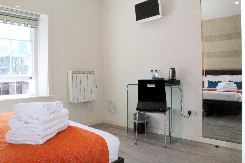 Nox Lancaster Gate Otel Londra Oda fotoğraf